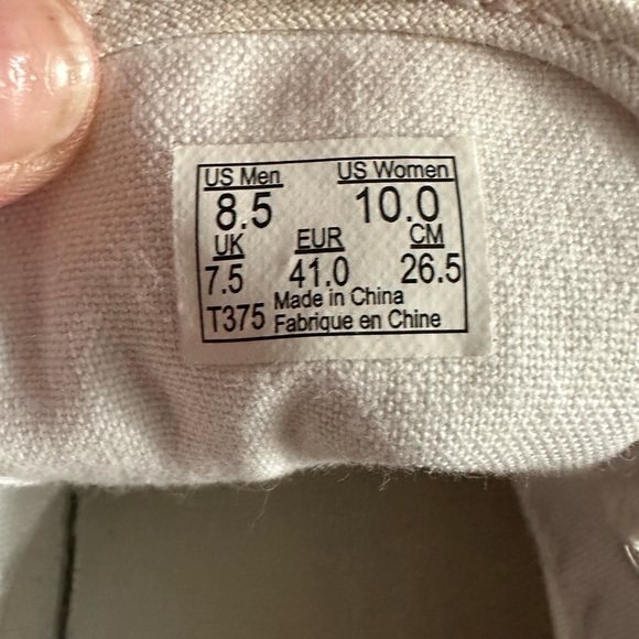 Vans - Picture 6 of 6